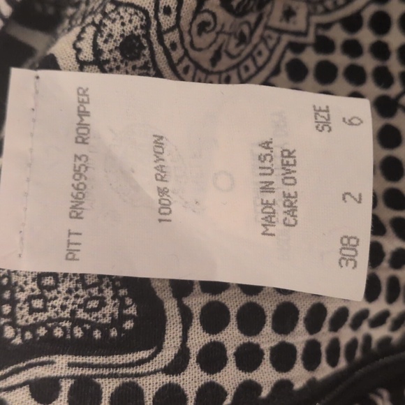 ✅Vintage Leslie Fay Romper Jumpsuit Shorts 1 Piece Black White Retro 6 Made USA - Picture 11 of 12